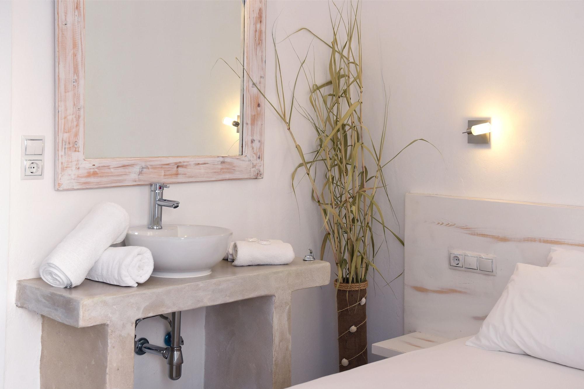 Porto Naoussa (Adults Only) Hotel Екстериор снимка