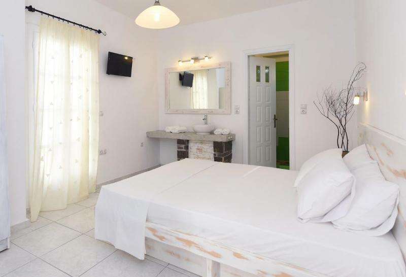 Porto Naoussa (Adults Only) Hotel Екстериор снимка