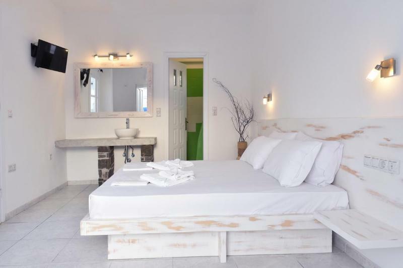 Porto Naoussa (Adults Only) Hotel Екстериор снимка